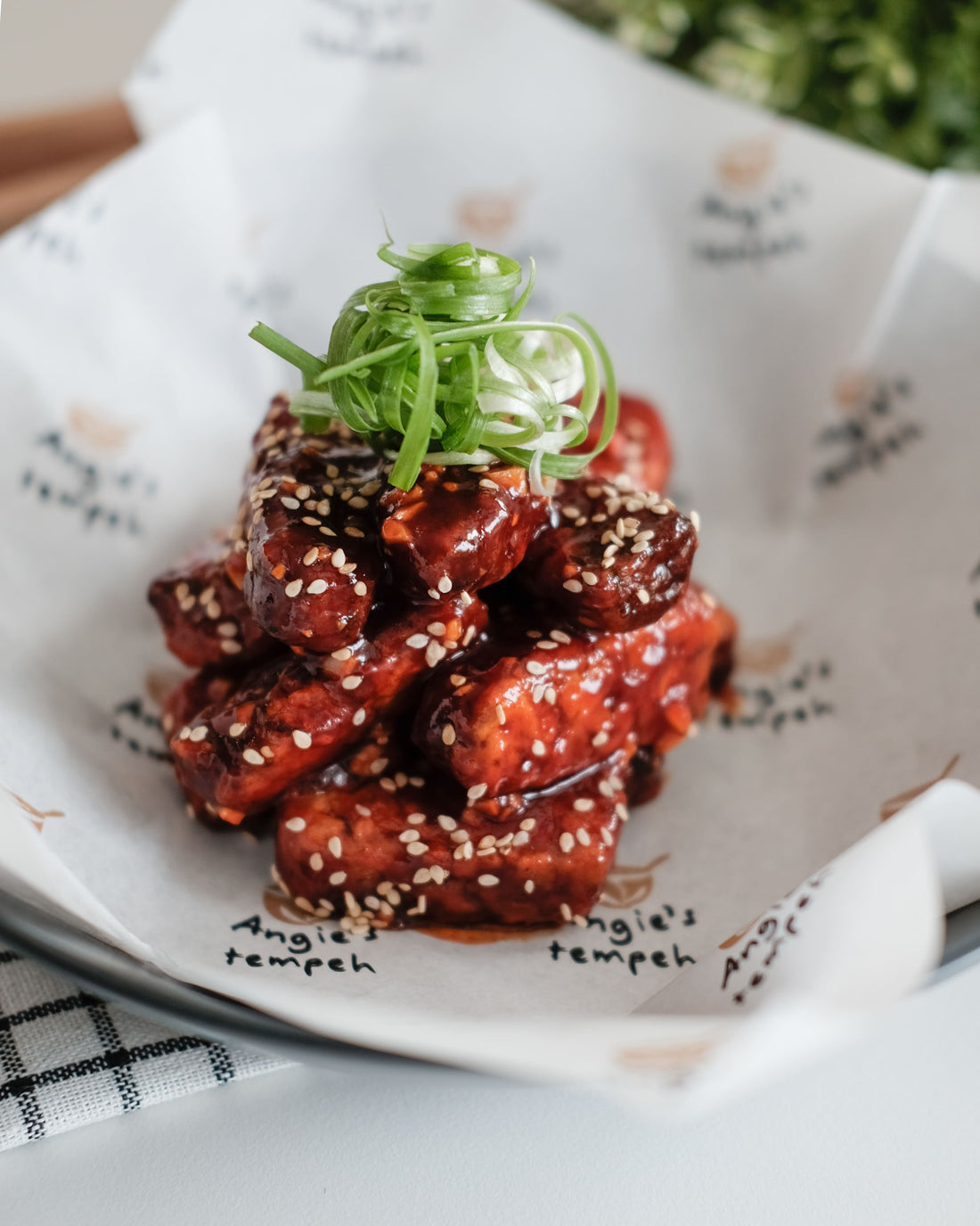 Korean Spicy & Sticky Tempeh