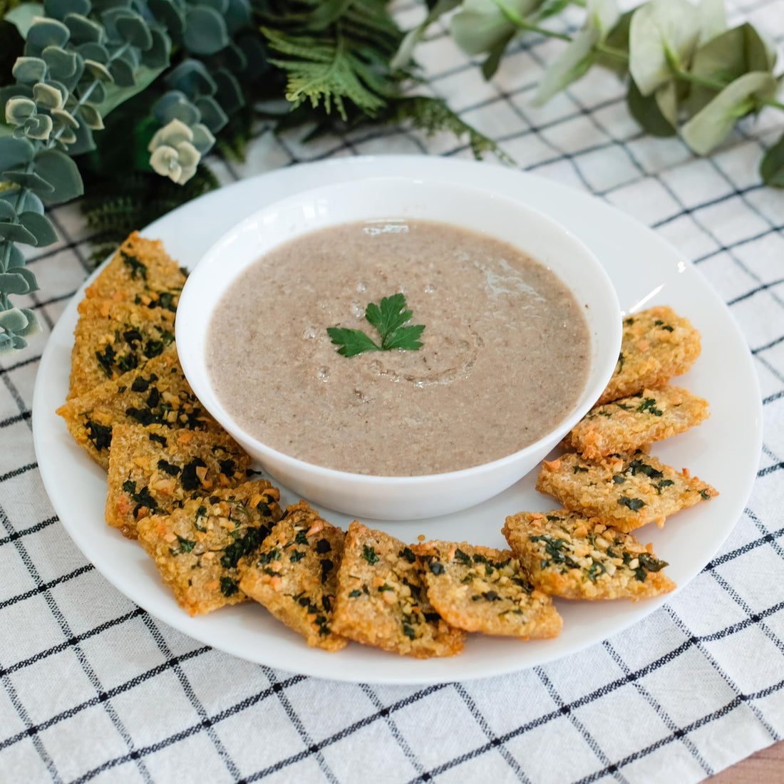 Mushroom Soup with Tempeh Garlic Toast